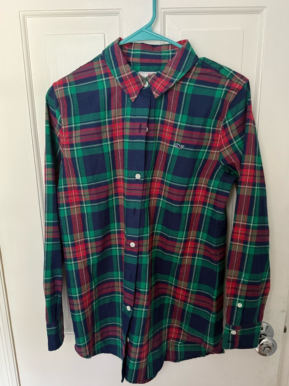 Vineyard Vines relaxed fit size 4 button down plaid shirt